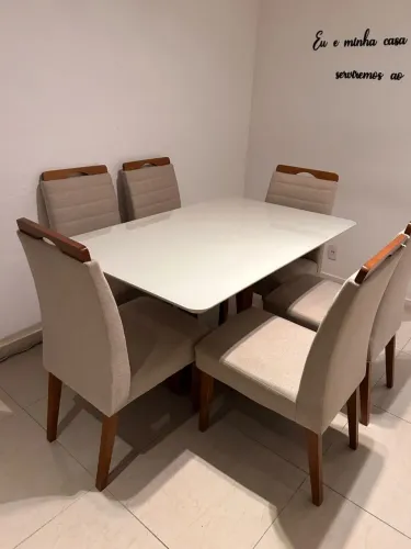 Mesa de jantar 6 lugares