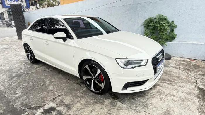 Audi A3 Sedan 1.4/ Attra. 16V TB FSI S-tronic 2015