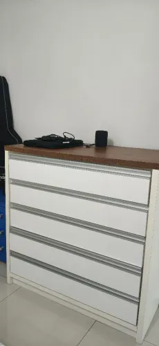 Cômoda reforçada