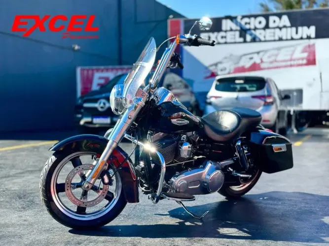 HARLEY-DAVIDSON SWITCHBACK FLD 2012