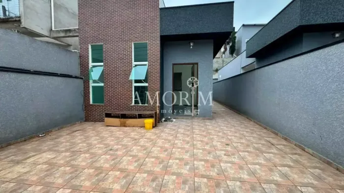 Casa térrea locação com 3 quartos 1 suíte ambientes integrado 2 vagas Portal dos Ipês - Ca