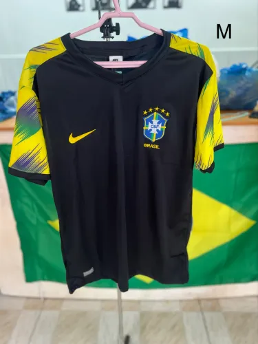 Camisa da coleção brasileira