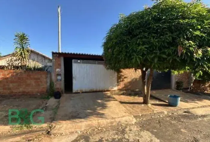Casa com 2 dormitórios à venda, 57 m² por R$ 76.054,21 - Nova Esperança - Ouro Verde/SP
