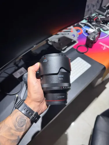 Lente Meike 85mm f/1.4 Full Frame Sony E-Mount