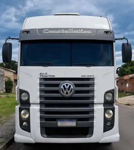 Vendo Volkswagen Constellation 25.390