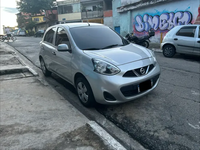 Nissan March S 1.0 12V Flex 5P 2017