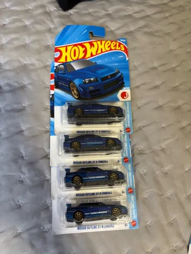Nissan Skyline GTR R34 + Subaru
