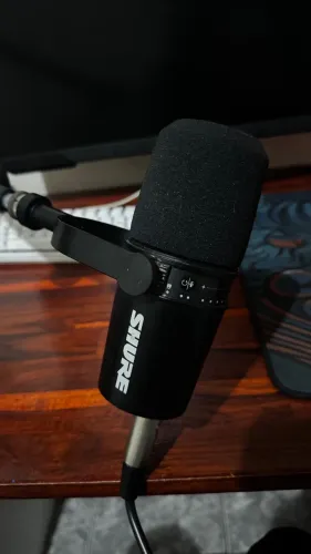 Microfone Mesa shure MV7