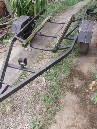 Reboque carreta jetski pra encalhe quero 2500 nela