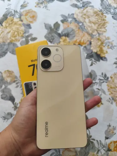 Realme Note 70