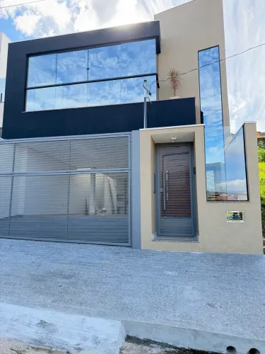 Casa Nova à Venda - Bairro Paineiras | João Monlevade/MG