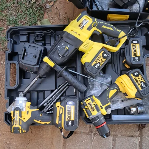 Kit Dewalt 3 Martelete + Parafusadeira + Chave de Impacto 20v 4 baterias Com Garantia