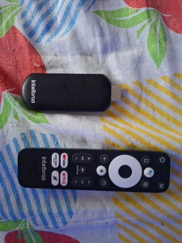 Tv box Izy Play Intelbras / stick / 