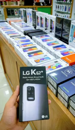 Celular LG k62+ lacrado 18gb de memória 