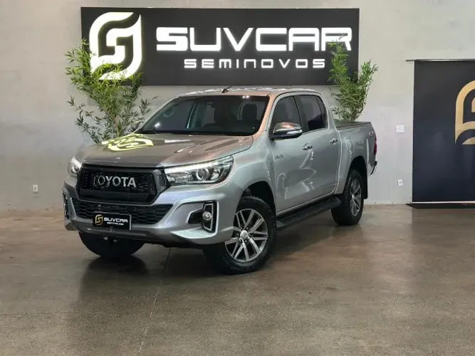 HILUX SRX Diesel | 2017 | Multimídia | Impecável 