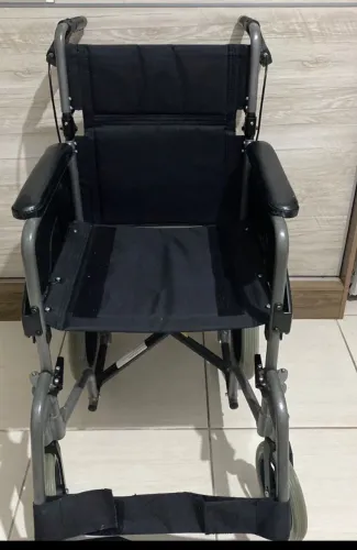 Cadeira de rodas 