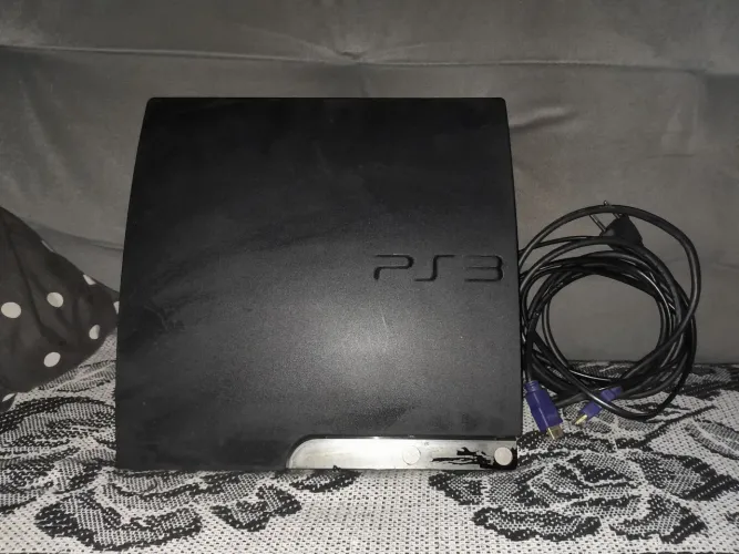 PS3 SLIM + 2 CONTROLE