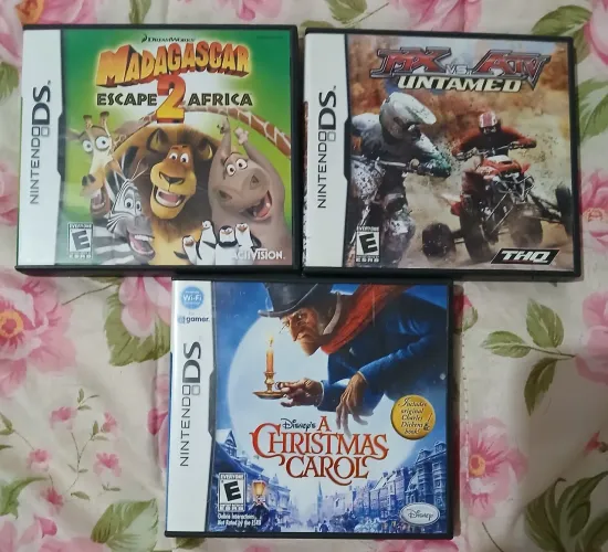 3 jogos nintendo Ds