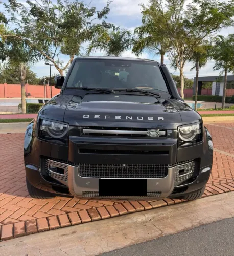 Land Rover Defender 110 X D300 HSE Mhev DIE AUT 2023