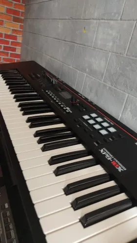 Teclado Roland xps10x novo na caixa, só abrir para teste .. oportunidade única 