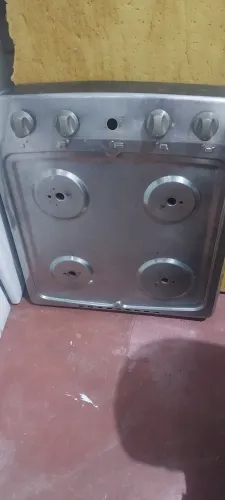 Fogao de mesa 4 bocas, em boas condições de uso