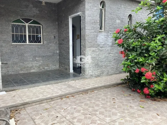Casa para Locação em Itaboraí, Manilha, 3 dormitórios, 1 suíte, 2 banheiros, 1 vaga
