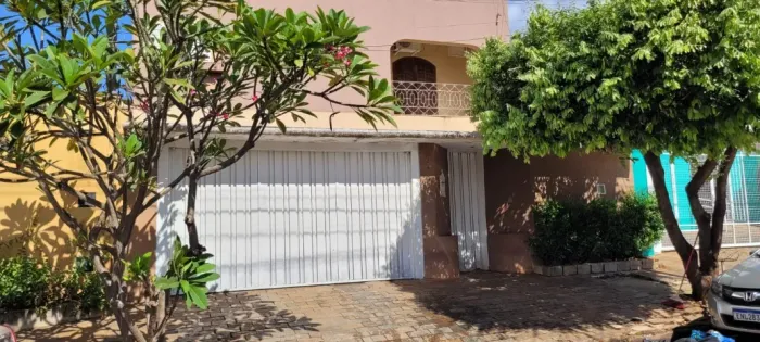 Casa Familiar (para diárias e aluguel por temporada). 1700 a diária.