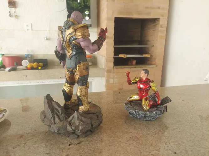 Thanos end game e Iron man 1/10 Iron Studios 