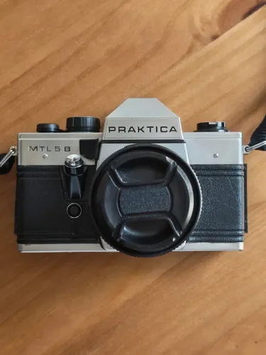 Câmera 35mm - Praktica MTL 5 B