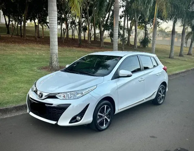 Toyota Yaris XS Connect 1.5 Flex 16V 5P AUT 2022