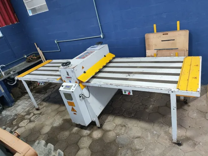 ? VENDE-SE: Máquina de Corte e Vinco Rotativa J.A.T.O. 2000 (MCVS 100) ?