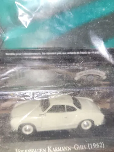 Miniatura Karman Ghia 1962 escala 1:43 novo lacrado   ( SÓ RETIRADA  )