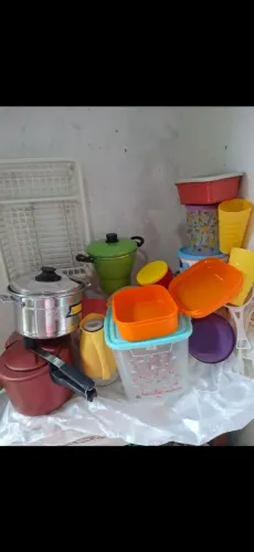 Vendo estas vasilhas. Por 190  reais.