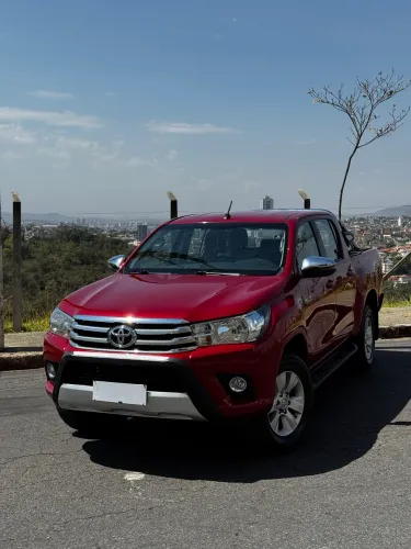 Toyota Hilux CD SRV 4X4 2.8 TDI Diesel Aut. 2018
