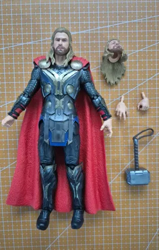 Marvel Legends Series The Infinity Thor