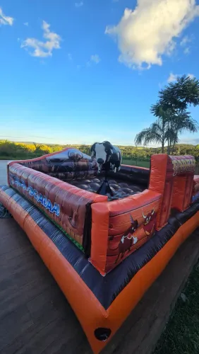 Touro mecânico  para festas juninas 
