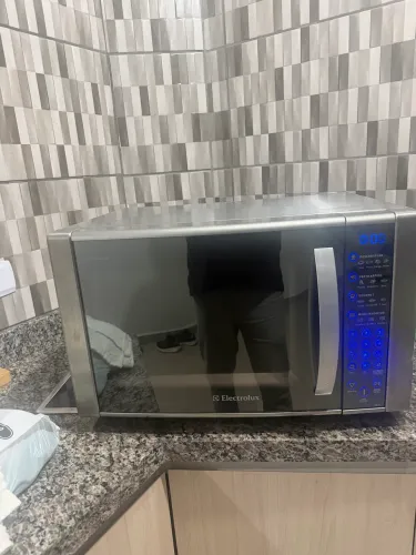 Forno microondas Eletrolux