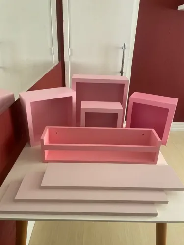 Kit Nichos + Prateleiras para Quarto de Menina - Cor Rosa