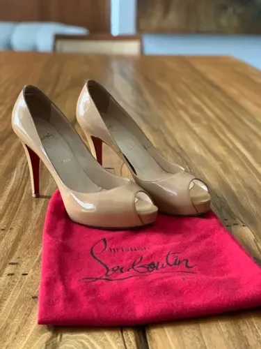Peep toe Christian Louboutin original TAM 37 ( salto 10 cm)