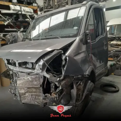 Iveco, sucata para retirada de peças