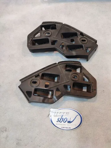 Suporte guia para-choque dianteiro POLO