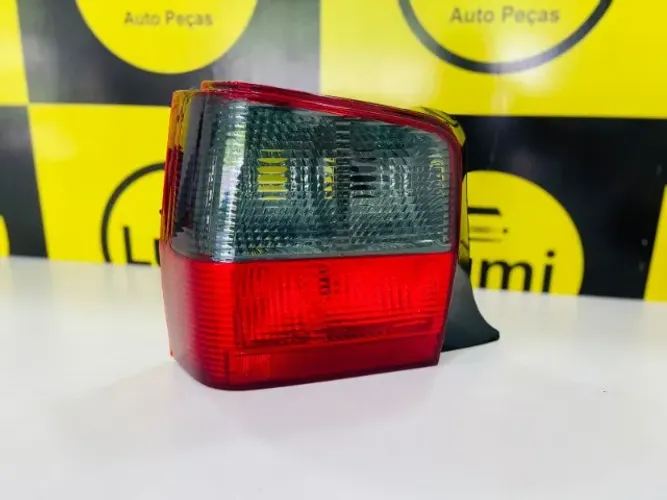 Lanterna traseira fiat Uno Fire 2004 a 2012 (Nova)