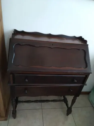 Escrivaninha anos 80