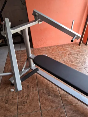 Supino reto articulado