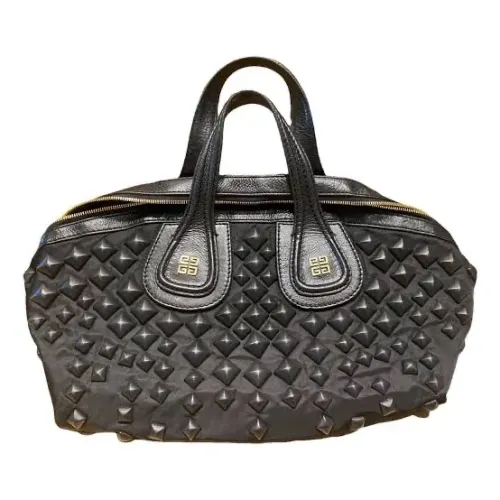 Bolsa Givenchy Nightingale couro