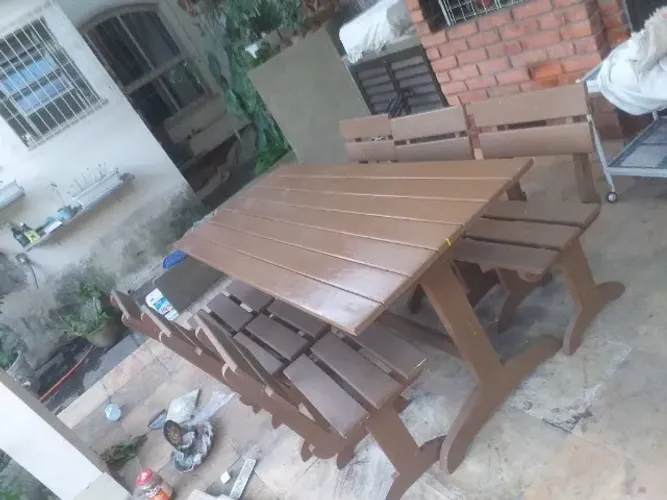 Mesa de jardim