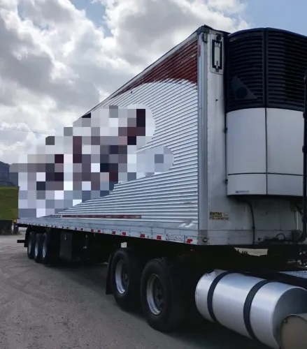 Baú Câmera fria - Randon - 2006 - R$ 165.000