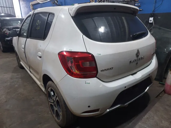 Sucata para venda de peças sandero gt 1.6 2018