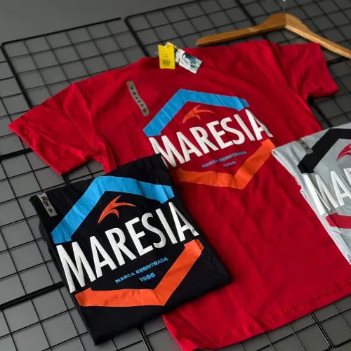 Camisa surf estampas nas costas 