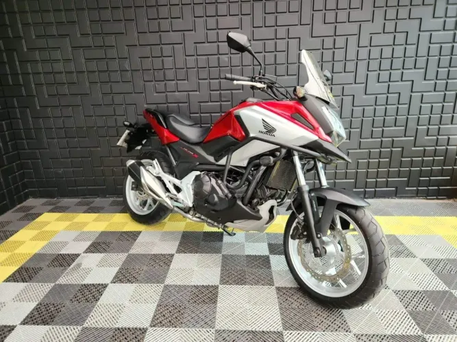 NC 750X .X VERMELHA 2018/2018